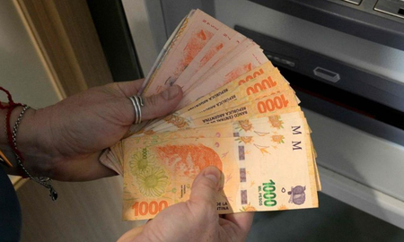 Alerta Empleados de Comercio: con aumento confirmado en enero 2024, subió el sueldo básico Alerta Empleados de Comercio: con aumento confirmado en enero 2024, subió el sueldo básico