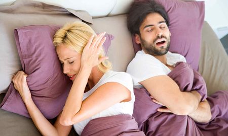 dormir con alguien que ronca puede causarte arrugas y reducir anos de vida dormir con alguien que ronca puede causarte arrugas y reducir anos de vida