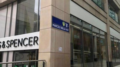 Una calle de Leeds fue bautizada con el nombre de Marcelo Bielsa