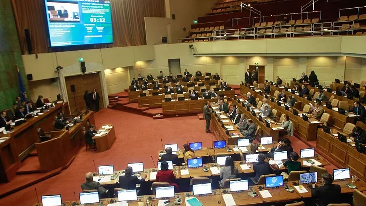 La nueva ley prevé la posibilidad de trabajar cuatro días y descansar tres.