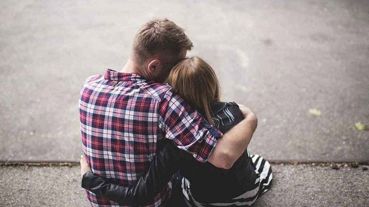 Estos son los signos del zodiaco que se enamoran de sus amigos