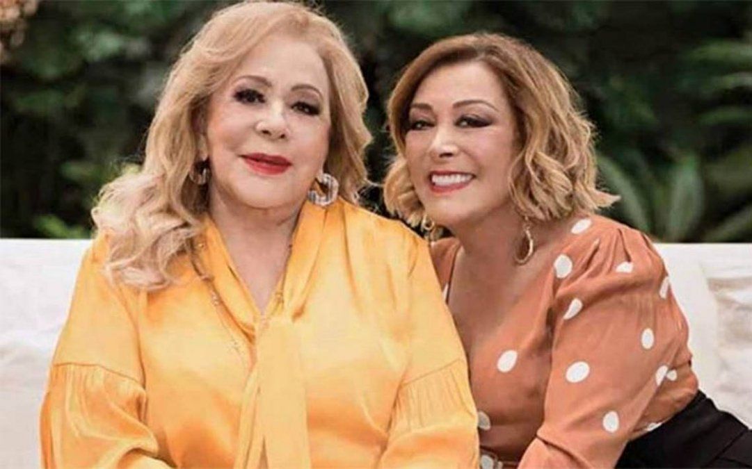 Silvia Pinal fue hospitalizada.