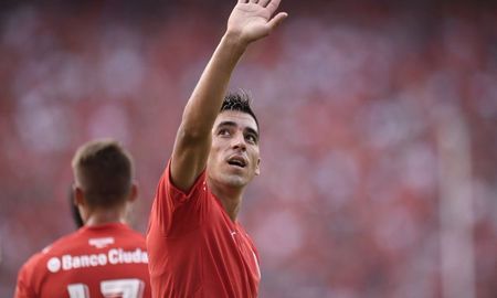 Leandro Fernández, delantero que buscaba el Club Atlético Colón, tiene encaminado su regreso al Club Atlético Independiente. Leandro Fernández, delantero que buscaba el Club Atlético Colón, tiene encaminado su regreso al Club Atlético Independiente.