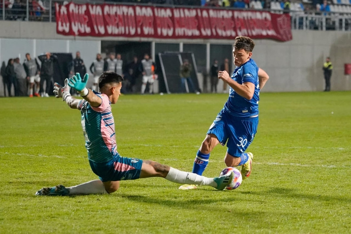 Unión debuta en la Copa Argentina ante Gimnasia de Mendoza.