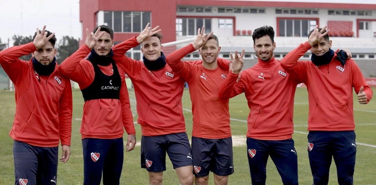 Los jugadores de Independiente decidieron entrenarse sin medida de fuerza