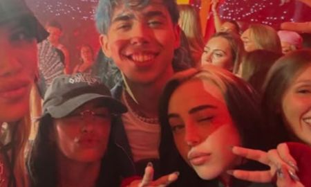 Lali Espósito y Nicki Nicole bailaron juntas en la estructura de La Casita en River. Lali Espósito y Nicki Nicole bailaron juntas en la estructura de La Casita en River.