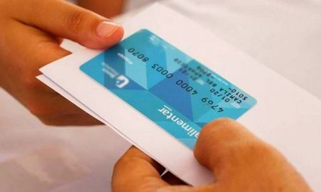 En el Gobierno saben que con el monto de la Tarjeta Alimentar la gente compra cada vez menos alimentos. En el Gobierno saben que con el monto de la Tarjeta Alimentar la gente compra cada vez menos alimentos.