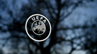 La UEFA elimina las tarjetas acumuladas para la reanudación de las competencias