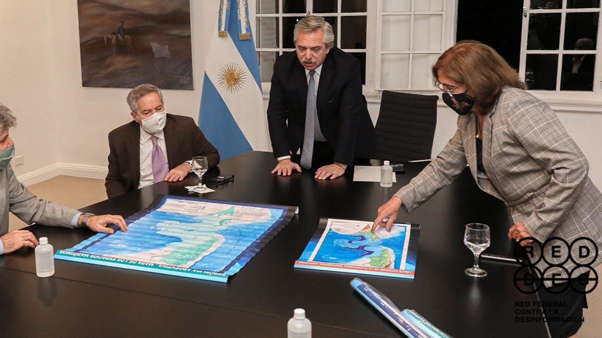 Hay un protocolo oficial de Presidencia para prevenir el contagio de coronavirus y Fernández lo incumplió varias veces