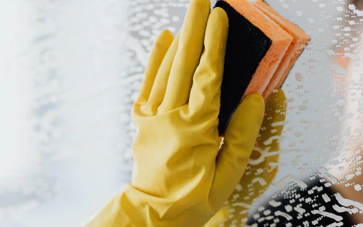 Seguí estos trucos para tener un espejo brillante. Seguí estos trucos para tener un espejo brillante.