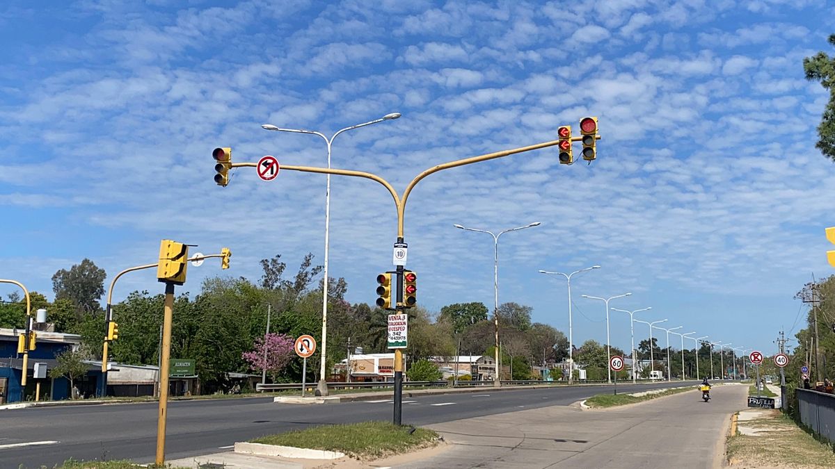 Los semáforos de la Ruta Provincial 1 funcionan con normalidad.