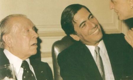 Vargas Llosa entrevistó pro primera vez a Borges en 1963: Luego, se sucederían decenas de encuentros. Vargas Llosa entrevistó pro primera vez a Borges en 1963: Luego, se sucederían decenas de encuentros.