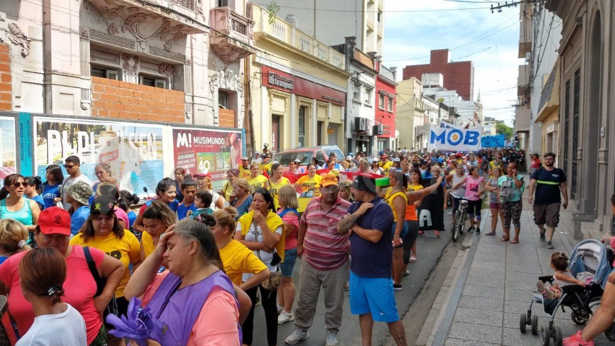 La manifestación llegó hasta Casa de Gobierno por calle San Jerónimo.