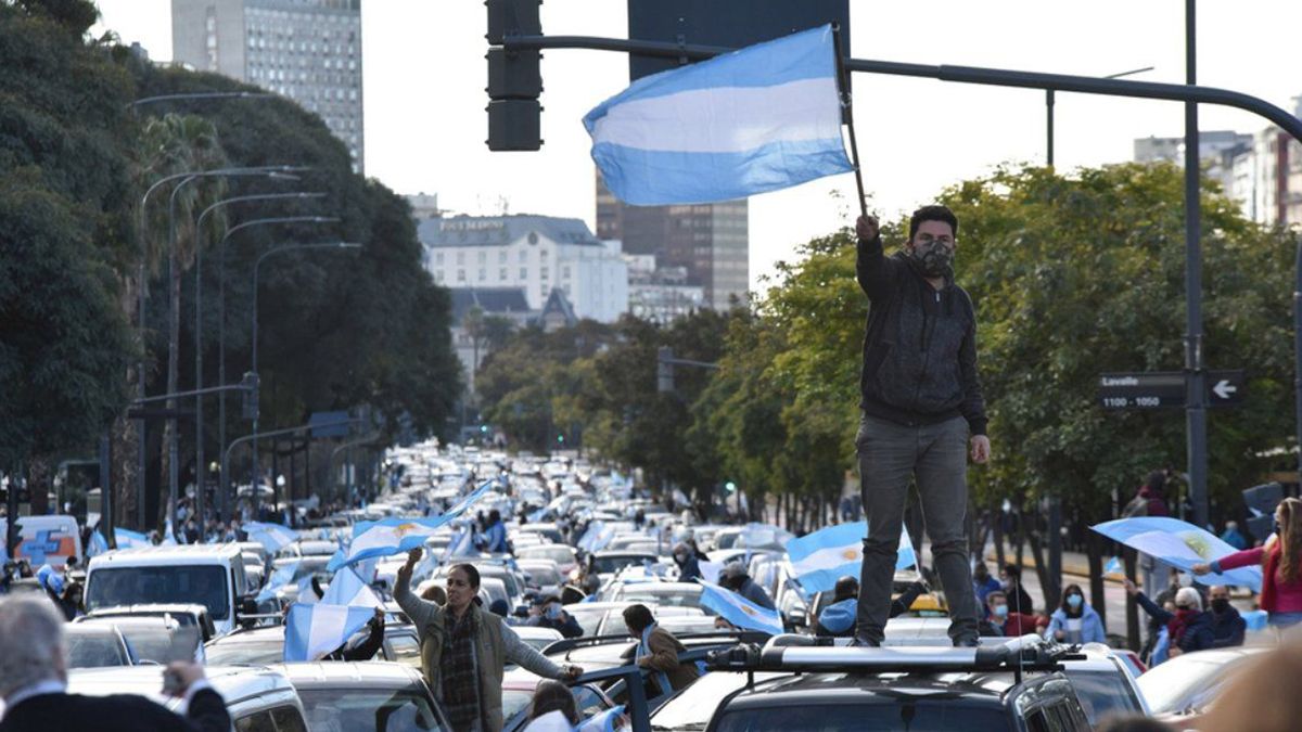 Este lunes habrá otro banderazo contra las medidas del Gobierno nacional.