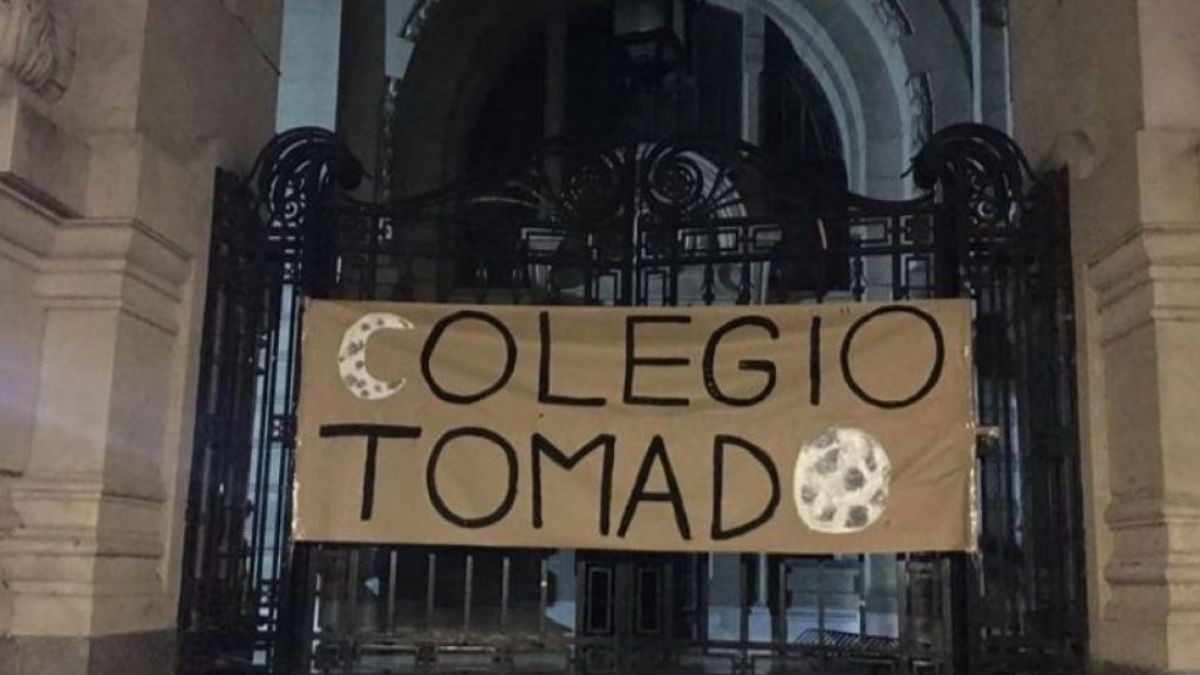 Toma de escuelas en Capital Federal.