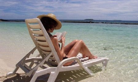 Cuál es el trabajo soñado que ofrecen en una playa paradisíaca Cuál es el trabajo soñado que ofrecen en una playa paradisíaca