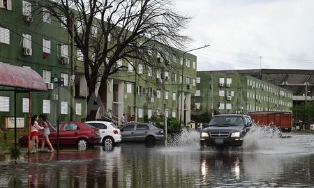 Alerta por tormentas en Santa Fe: advierten por lluvias intensas y posible caída de granizo en el centro provincial Alerta por tormentas en Santa Fe: advierten por lluvias intensas y posible caída de granizo en el centro provincial