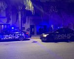 Tras la denuncia al 911, personal de la Brigada Motorizada de la Unidad Regional I se constituyó en el lugar para entrevistar a los damnificados e iniciar las primeras actuaciones. Tras la denuncia al 911, personal de la Brigada Motorizada de la Unidad Regional I se constituyó en el lugar para entrevistar a los damnificados e iniciar las primeras actuaciones.