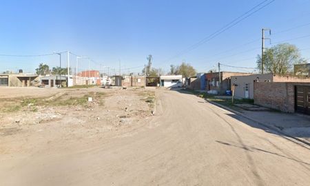 Estrada 5200: econtraron desvanecido al un hombre que había sido asaltado varias horas antes. Estrada 5200: econtraron desvanecido al un hombre que había sido asaltado varias horas antes.