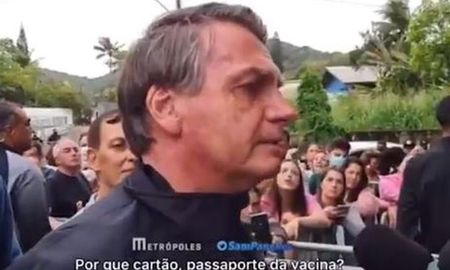 El mandatario brasileño, hincha de Palmeiras, indicó: “Me dijeron que tengo que estar vacunado. ¿Por qué, si yo tengo más anticuerpos que con la vacuna?” en un video que publicó el portal Metrópoles. El mandatario brasileño, hincha de Palmeiras, indicó: “Me dijeron que tengo que estar vacunado. ¿Por qué, si yo tengo más anticuerpos que con la vacuna?” en un video que publicó el portal Metrópoles.