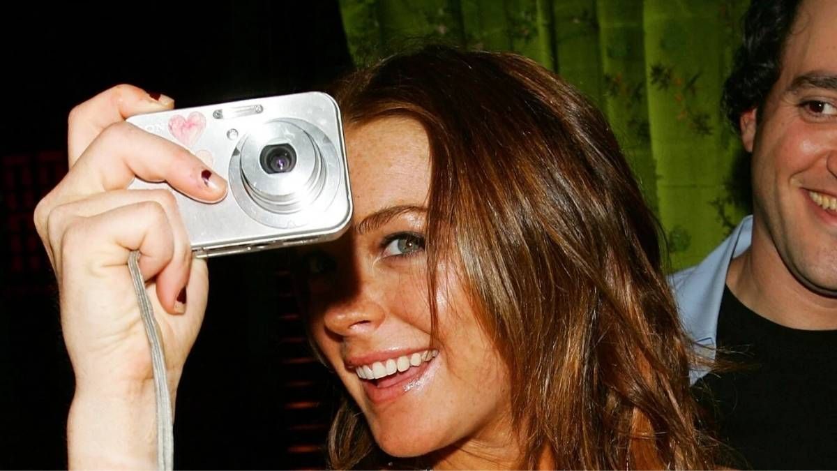 Cámaras analógicas y vinilos se convierten en objetos de deseo para una generación hiperconectada.