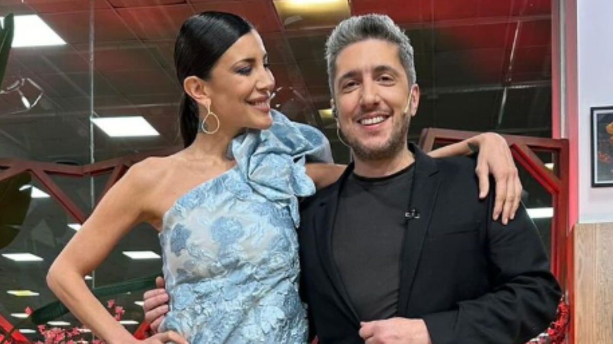 Andrea Rincón fue como invitada al programa de Jey Mammon. Andrea Rincón fue como invitada al programa de Jey Mammon.