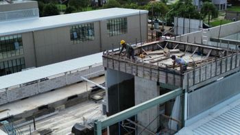Hospital de Villa Ocampo: la gestión de Pullaro, a punto de terminar las nuevas salas de internación, quirófanos, enfermería y guardia