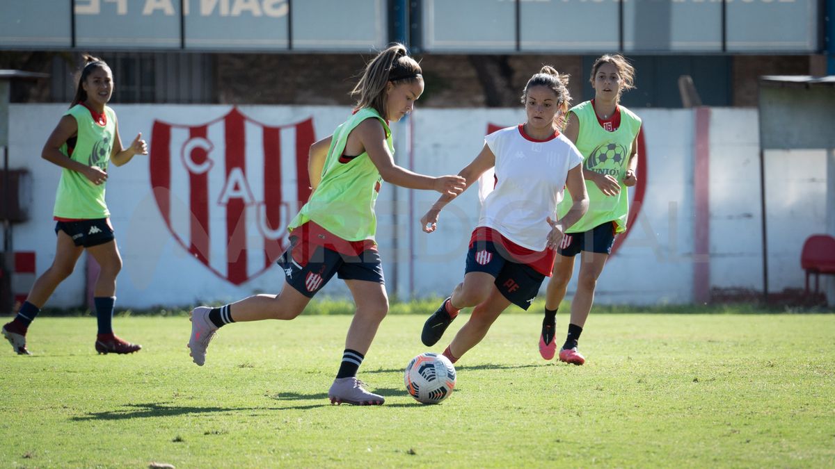 Entrenamiento tatengue en la previa del partido ante Estrella del Sur.
