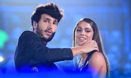 Sebastián Yatra y Tini Stoessel fueron a la gran boda pero al parecer ingresaron por separado. No obstante, trascendió el rumor de que habían vuelto. Sebastián Yatra y Tini Stoessel fueron a la gran boda pero al parecer ingresaron por separado. No obstante, trascendió el rumor de que habían vuelto.