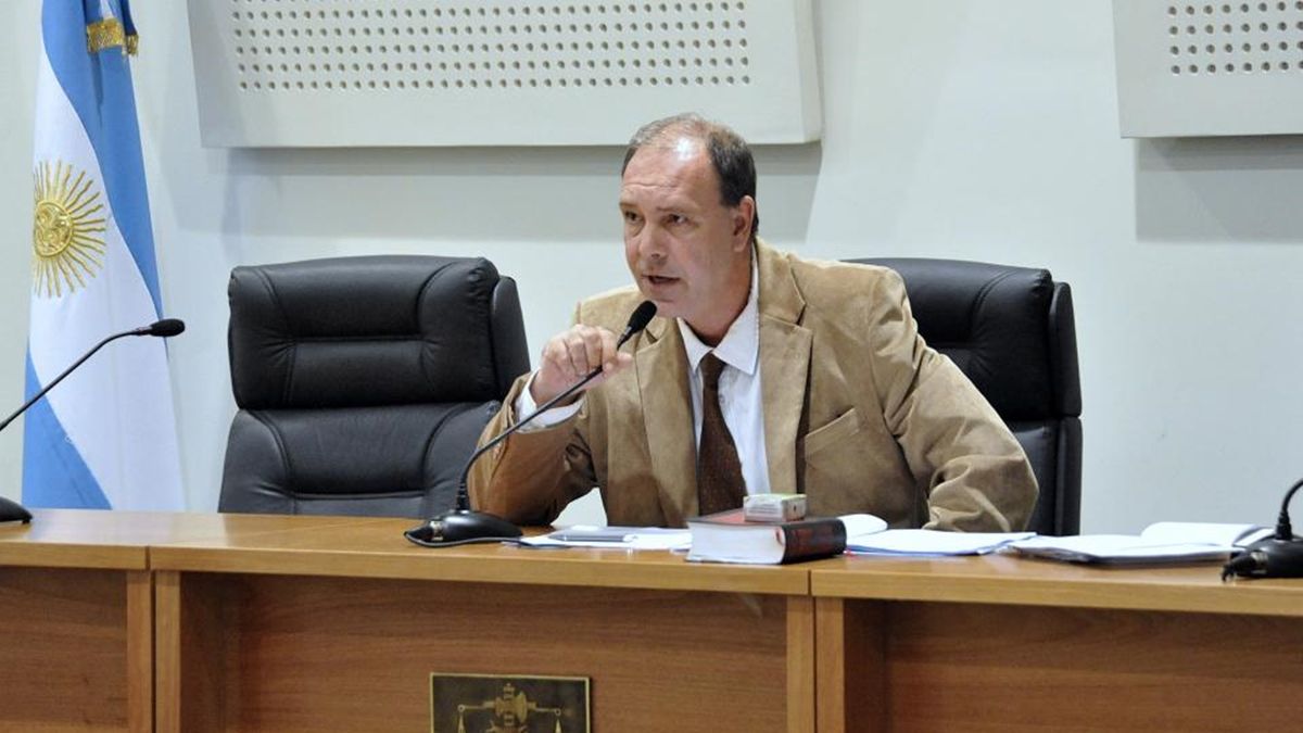 Hern&aacute;n Postma