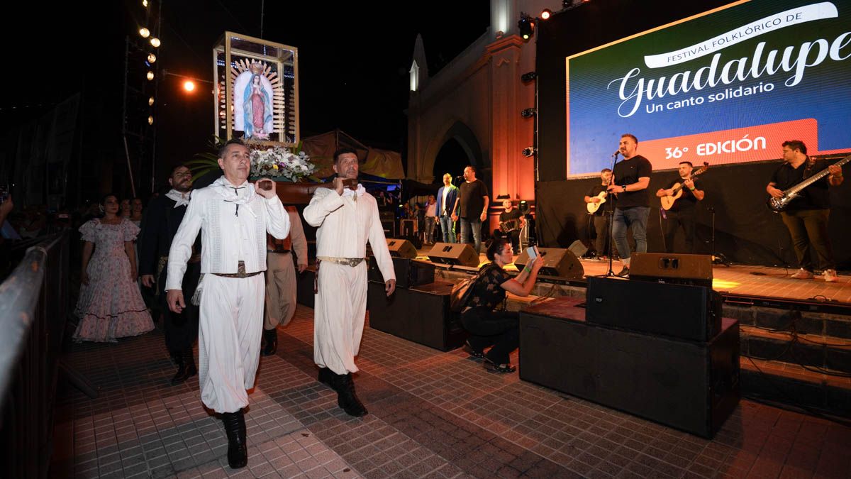 El festival se realizará viernes 16, sábado 17 y domingo 18 de enero con una grilla que combina figuras consagradas del folklore con músicos locales y expresiones culturales de la región. El festival se realizará viernes 16, sábado 17 y domingo 18 de enero con una grilla que combina figuras consagradas del folklore con músicos locales y expresiones culturales de la región.