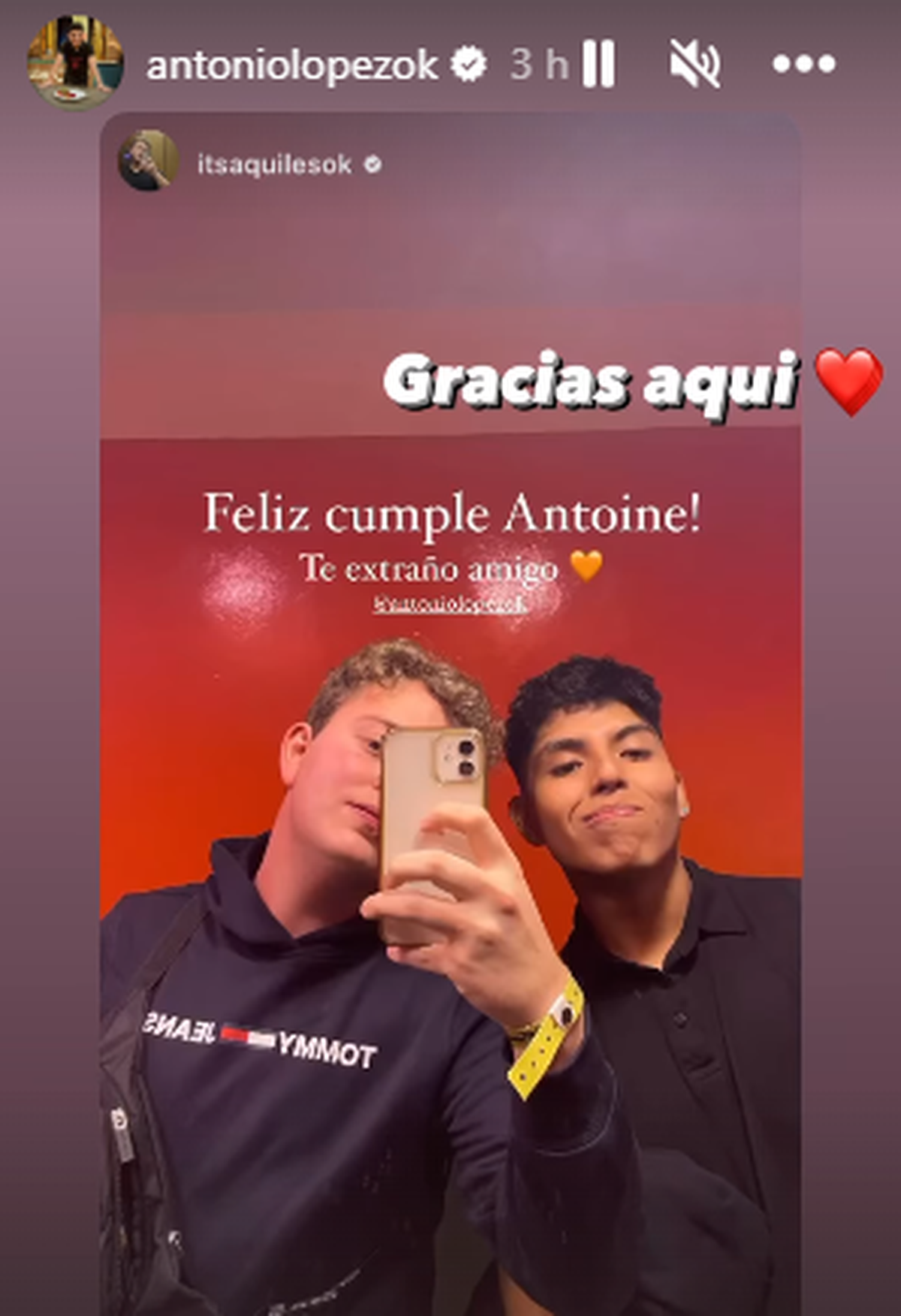 Antonio de MasterChef cumplió 20 años y lo festejó con sus seres queridos. Antonio de MasterChef cumplió 20 años y lo festejó con sus seres queridos.