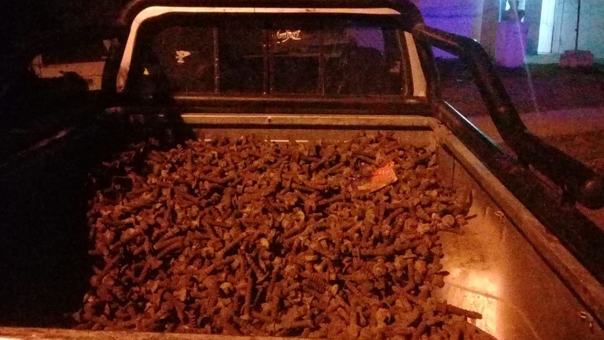 El personal de Comando detectó una importante cantidad de elementos sustraídos de las vías 