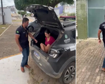 Una mujer fue detenida en la ciudad brasileña de Aurora y acusada de abuso de menores luego de grabar un video sexual junto a un adolescente de 13 años y difundirlo a través de aplicaciones de mensajería. Una mujer fue detenida en la ciudad brasileña de Aurora y acusada de abuso de menores luego de grabar un video sexual junto a un adolescente de 13 años y difundirlo a través de aplicaciones de mensajería.