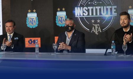 El Instituto Tecnológico es una academia para formar jóvenes talentos de entre 6 y 18 años. El Instituto Tecnológico es una academia para formar jóvenes talentos de entre 6 y 18 años.