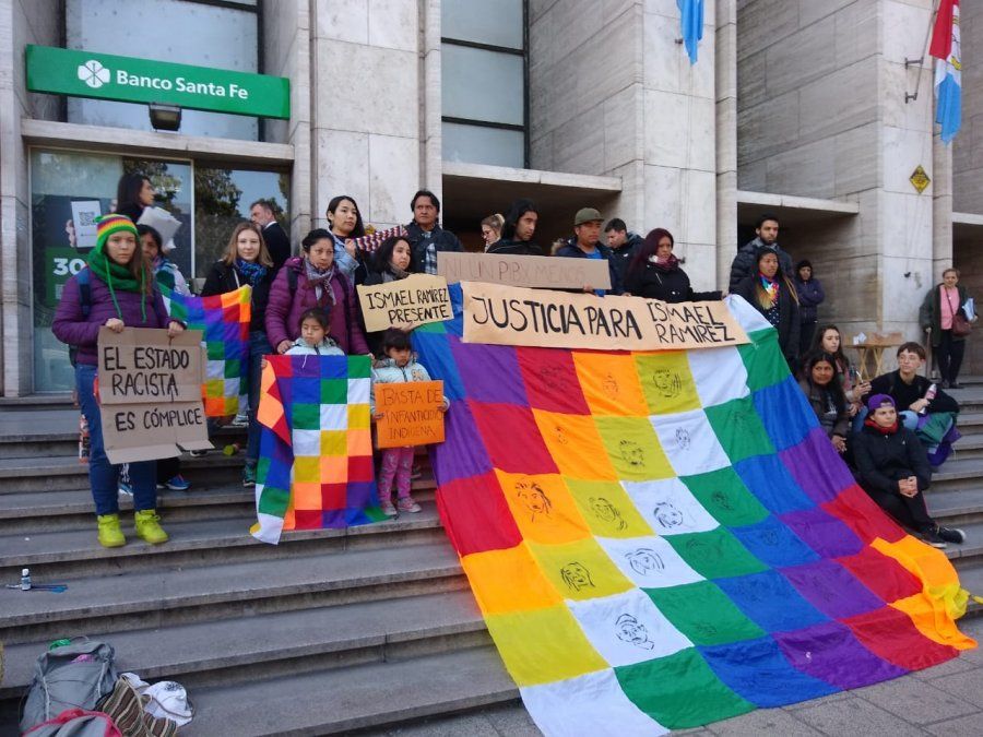 La indiferencia ante el atroz crimen de un niño toba moviliza a los pueblos originarios