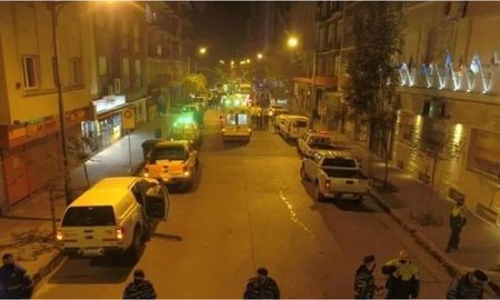 explosion en el sotano de un edificio de mar del plata por una perdida de gas: un muerto y tres heridos explosion en el sotano de un edificio de mar del plata por una perdida de gas: un muerto y tres heridos