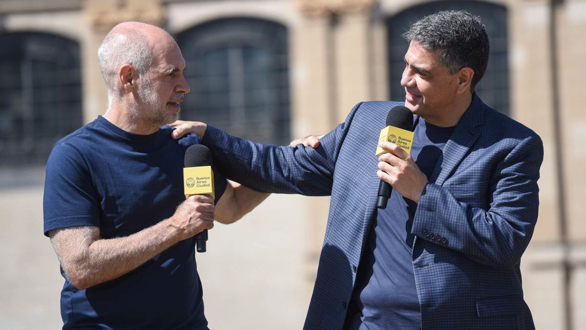 Horacio Rodríguez Larreta junto al candidato porteño de Mauricio Macri