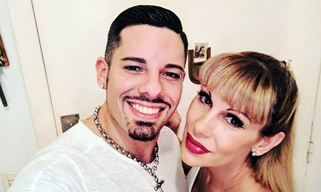 La sensual foto de Mónica Farro y su pareja desde la cama La sensual foto de Mónica Farro y su pareja desde la cama