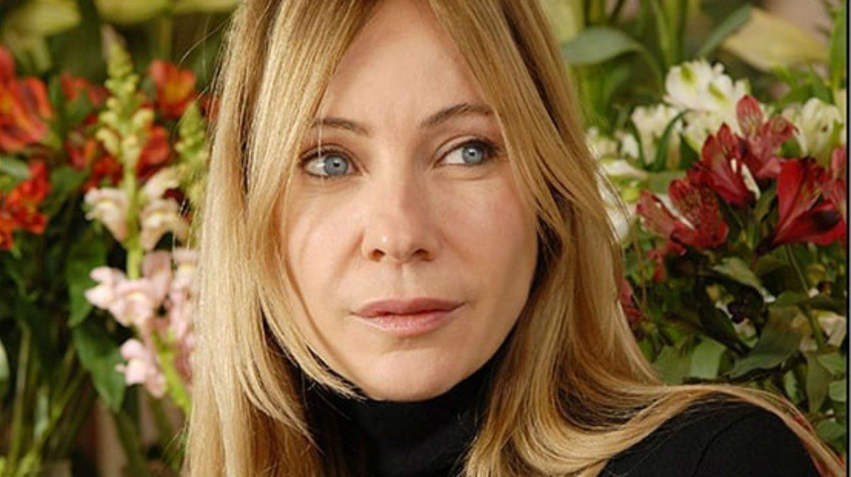 In&eacute;s Est&eacute;vez