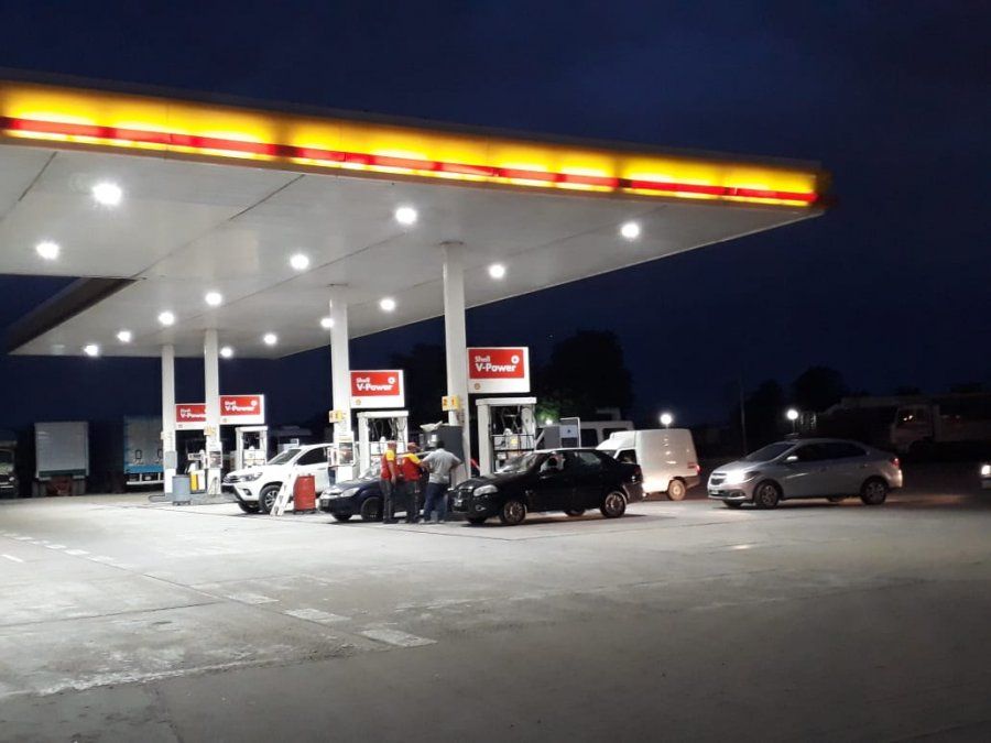 Desde las cero horas de este miércoles la firma Shell aplicó el 4% de aumento en sus combustibles.