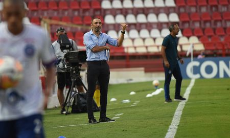 El Vasco Azconzábal, ex DT de Unión, es nuevo entrenador de un equipo de la Primera Nacional El Vasco Azconzábal, ex DT de Unión, es nuevo entrenador de un equipo de la Primera Nacional