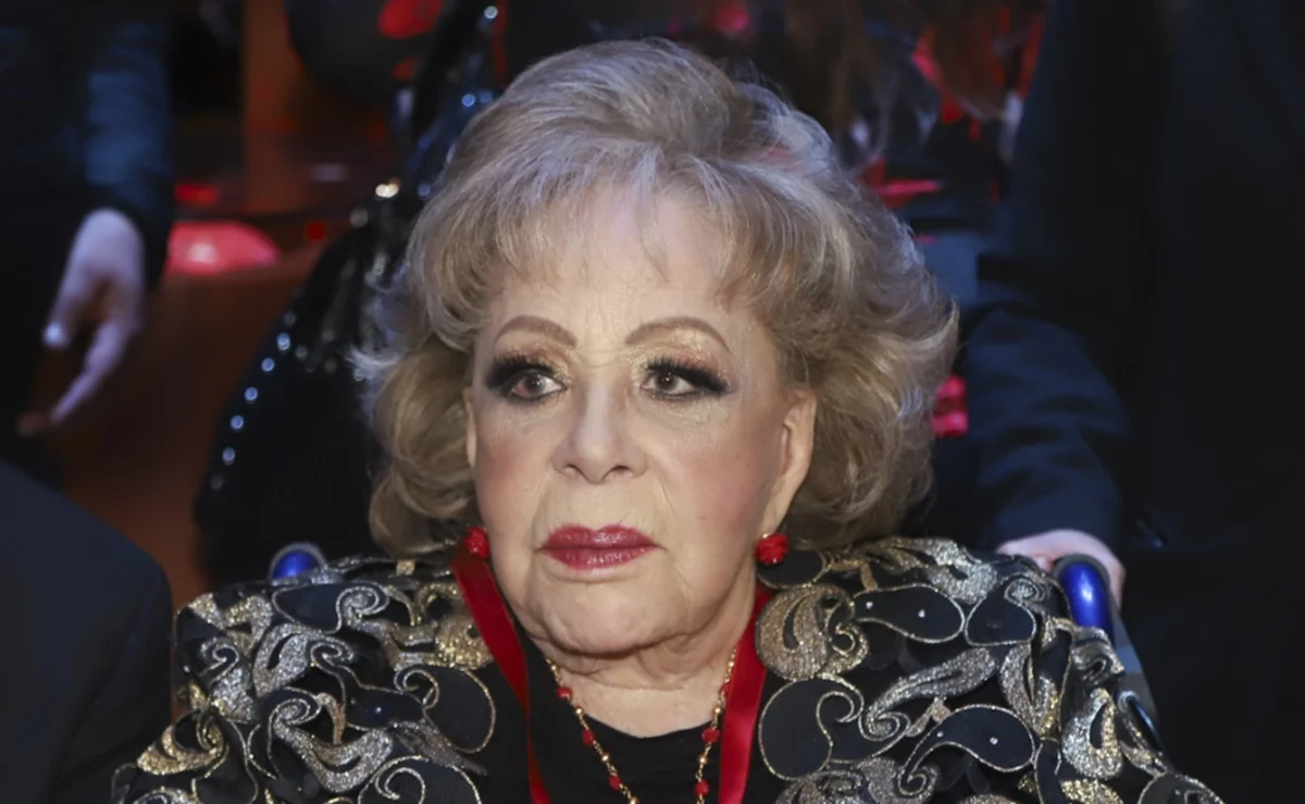 Los hijos de Silvia Pinal se hisopar&aacute;n.