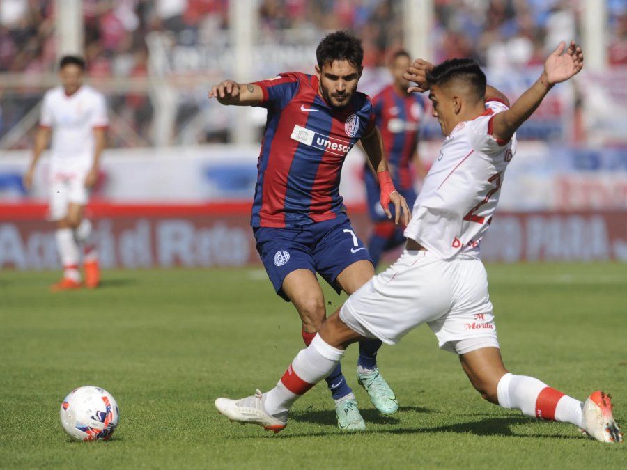 El Gasómetro vio dos equipos muy tranquilos a la hora de disputar la pelota.&nbsp;