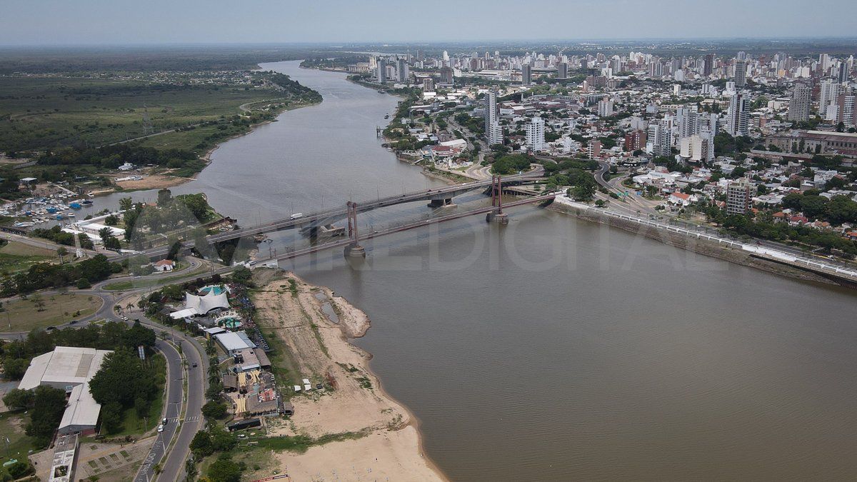El repunte del río Paraná va a modificar la postal de la laguna Setúbal.