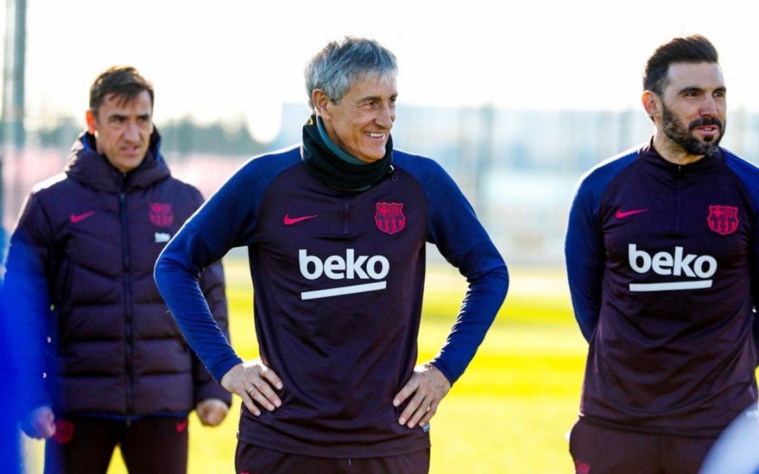 El primer entrenamiento de Quique Setién como DT de Messi