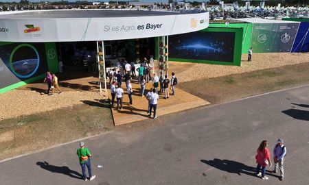 del barbecho a la cosecha: asi es la propuesta de bayer para el campo en expoagro del barbecho a la cosecha: asi es la propuesta de bayer para el campo en expoagro