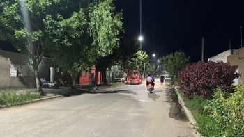 Choque entre motos en barrio San Lorenzo: dos personas fueron trasladadas al Cullen