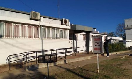 Las 14 camas que posee el efector están ocupadas por pacientes covid y desde la comuna alertaron que no se podrá asistir pacientes que presenten otras patologías. Las 14 camas que posee el efector están ocupadas por pacientes covid y desde la comuna alertaron que no se podrá asistir pacientes que presenten otras patologías.