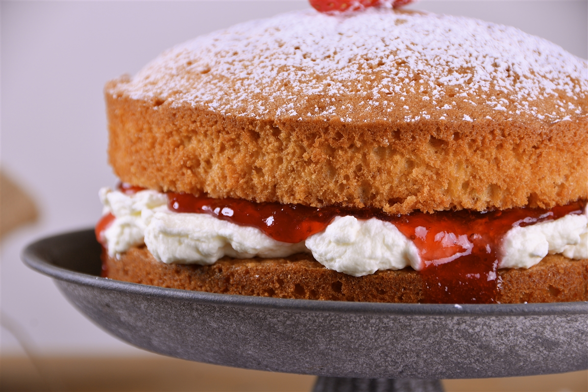 La receta fácil y deliciosa típica de Inglaterra: bizcochuelo Victoria